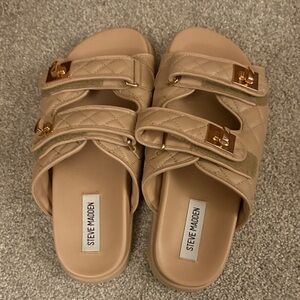 Steve Madden Beige Quilted Buckle Sandals